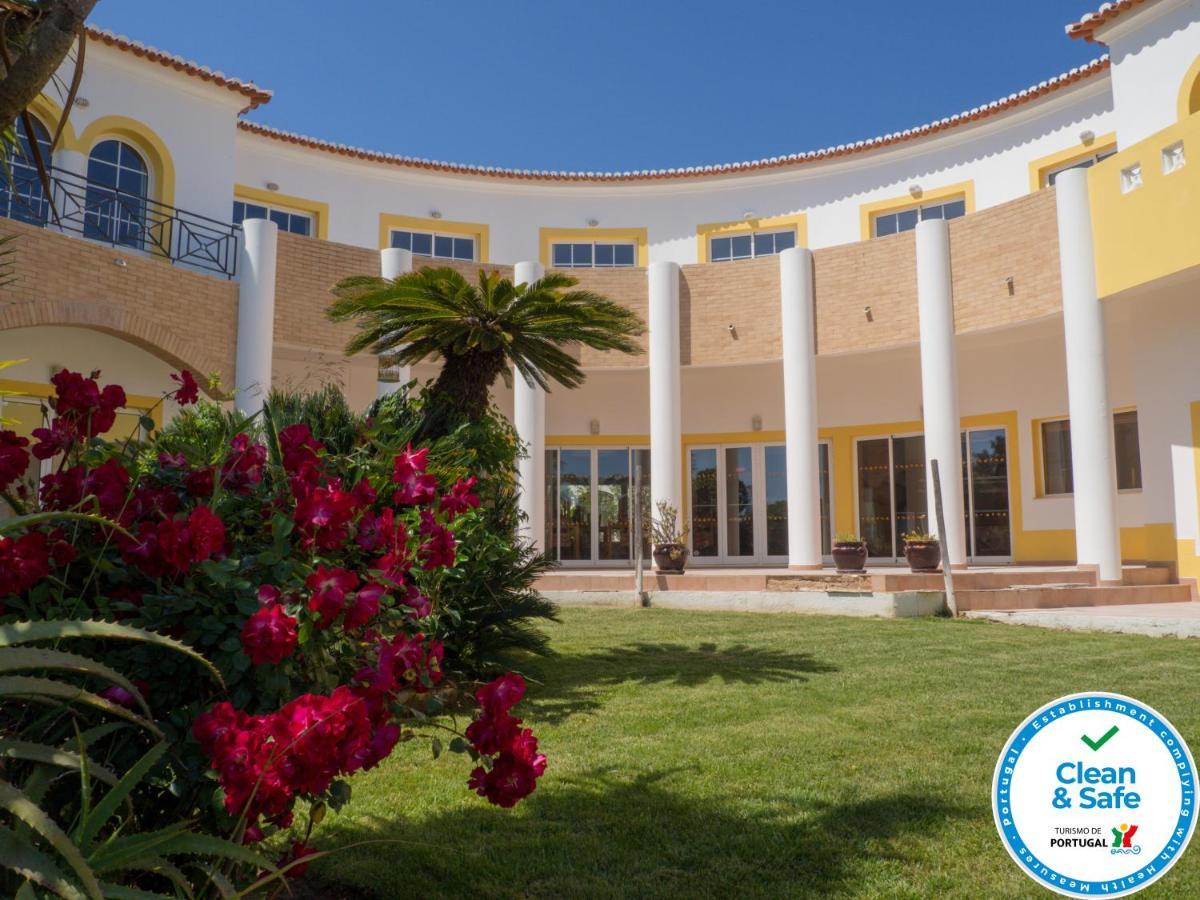 Hotel Club House Cvl Luz Exteriér fotografie